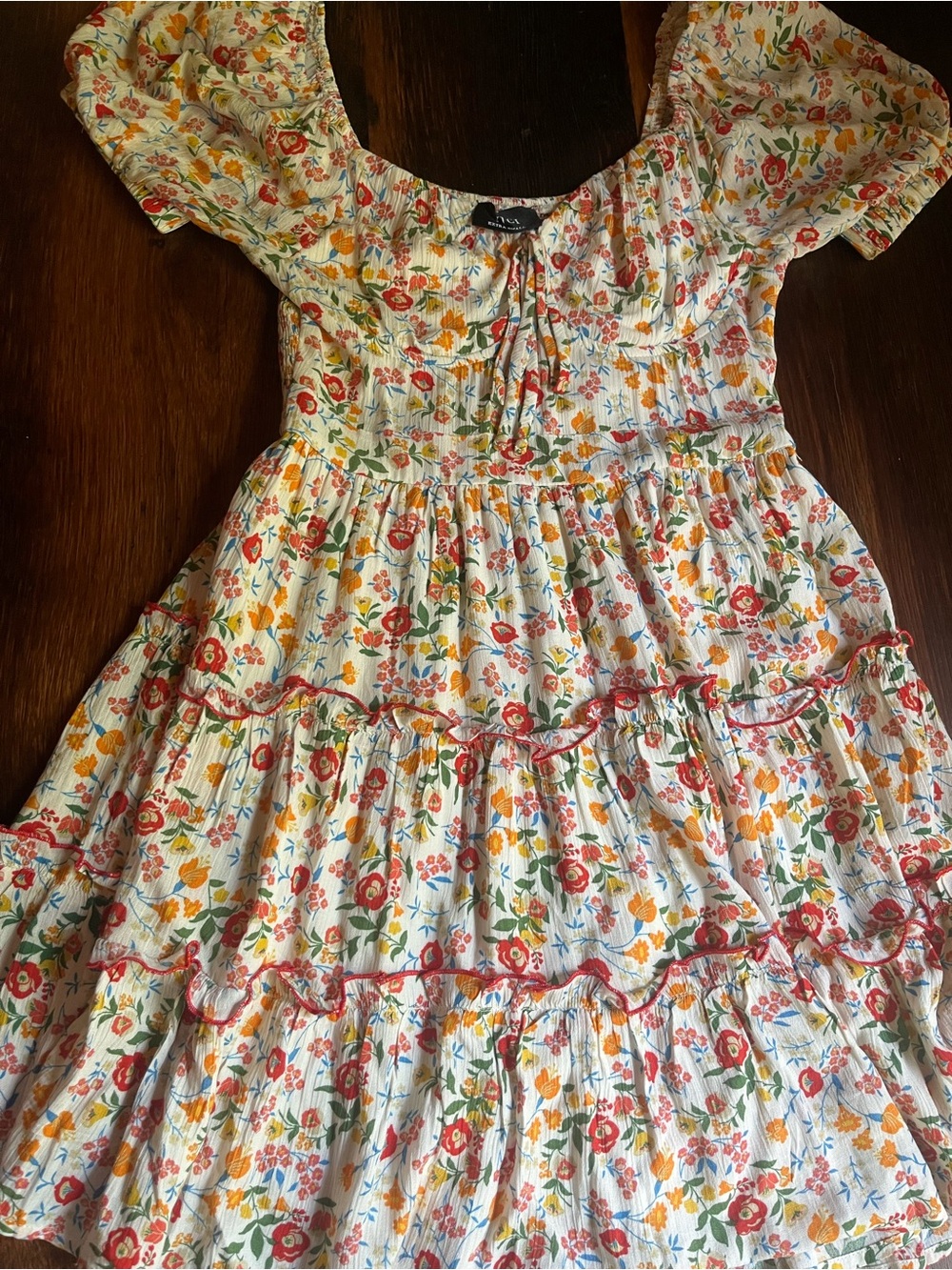 Ladies XS VICI Boutique Brand warm fall colors, Ruffle Tiered Floral Dress